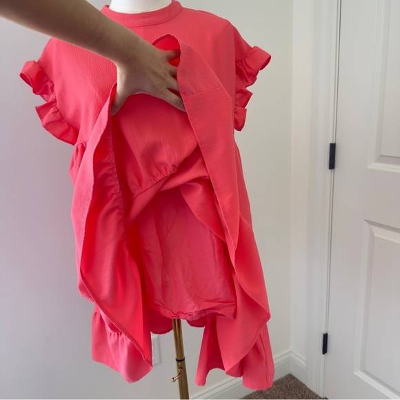Charming Coral Pink Flutter Sleeve Ruffled Women's Sundress Size Small - Picture 7 of 10